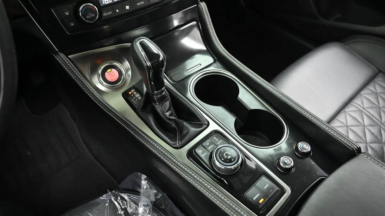 Nissan Maxima (A36) 3.5 Platinum