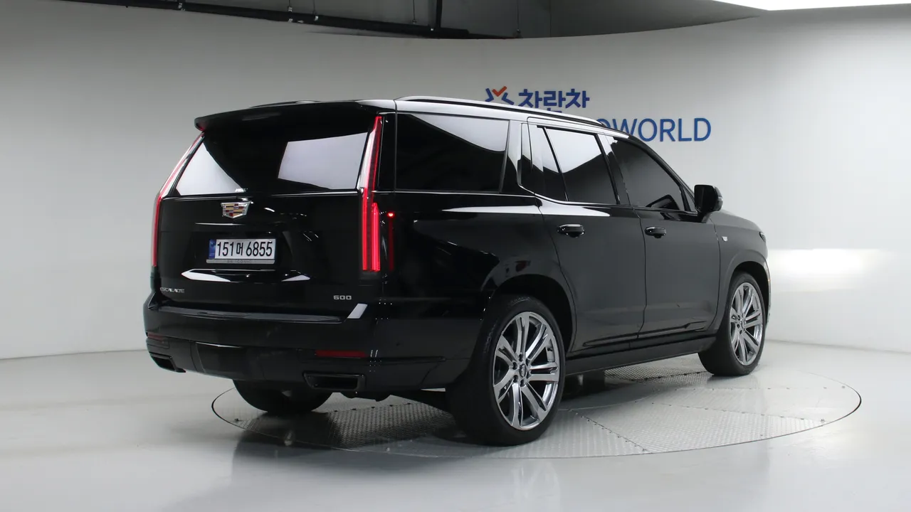 Cadillac Escalade — miniaturë 2