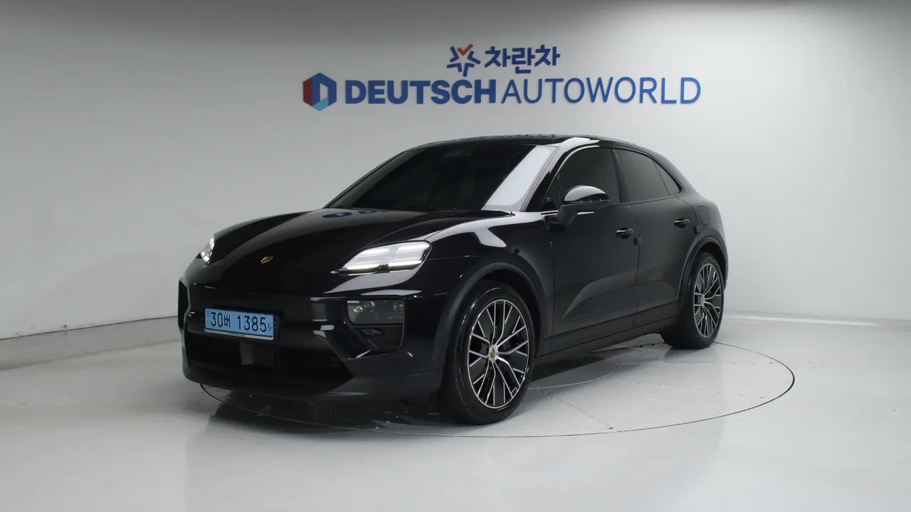 Porsche Macan 100kWh 4 — foto 1
