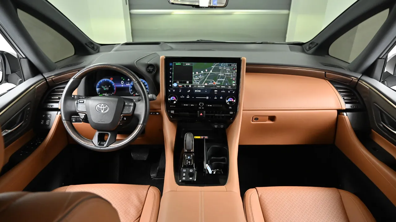 Toyota Alphard — miniaturë 7