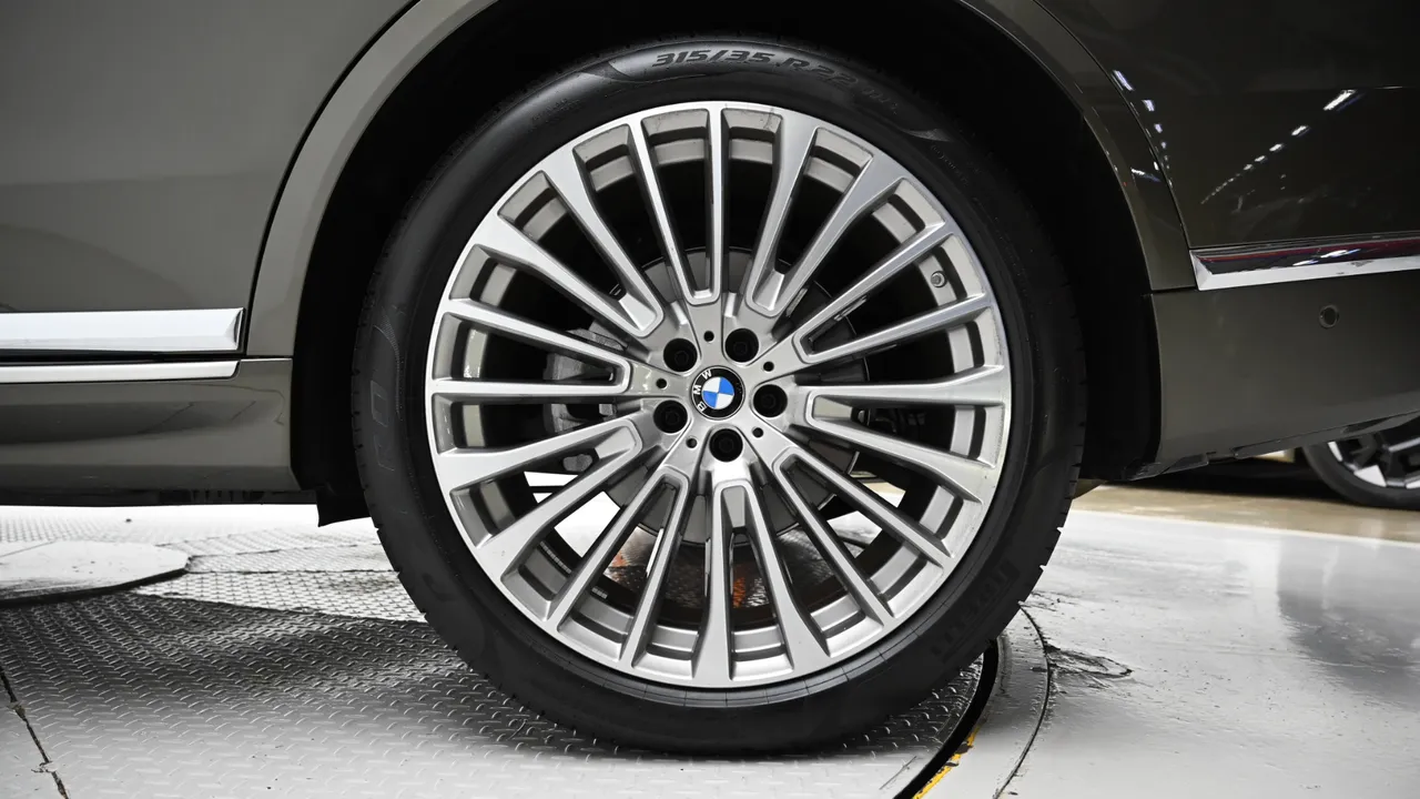 BMW X7 — miniaturë 27