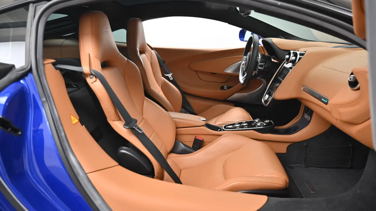 McLaren GT 4.0