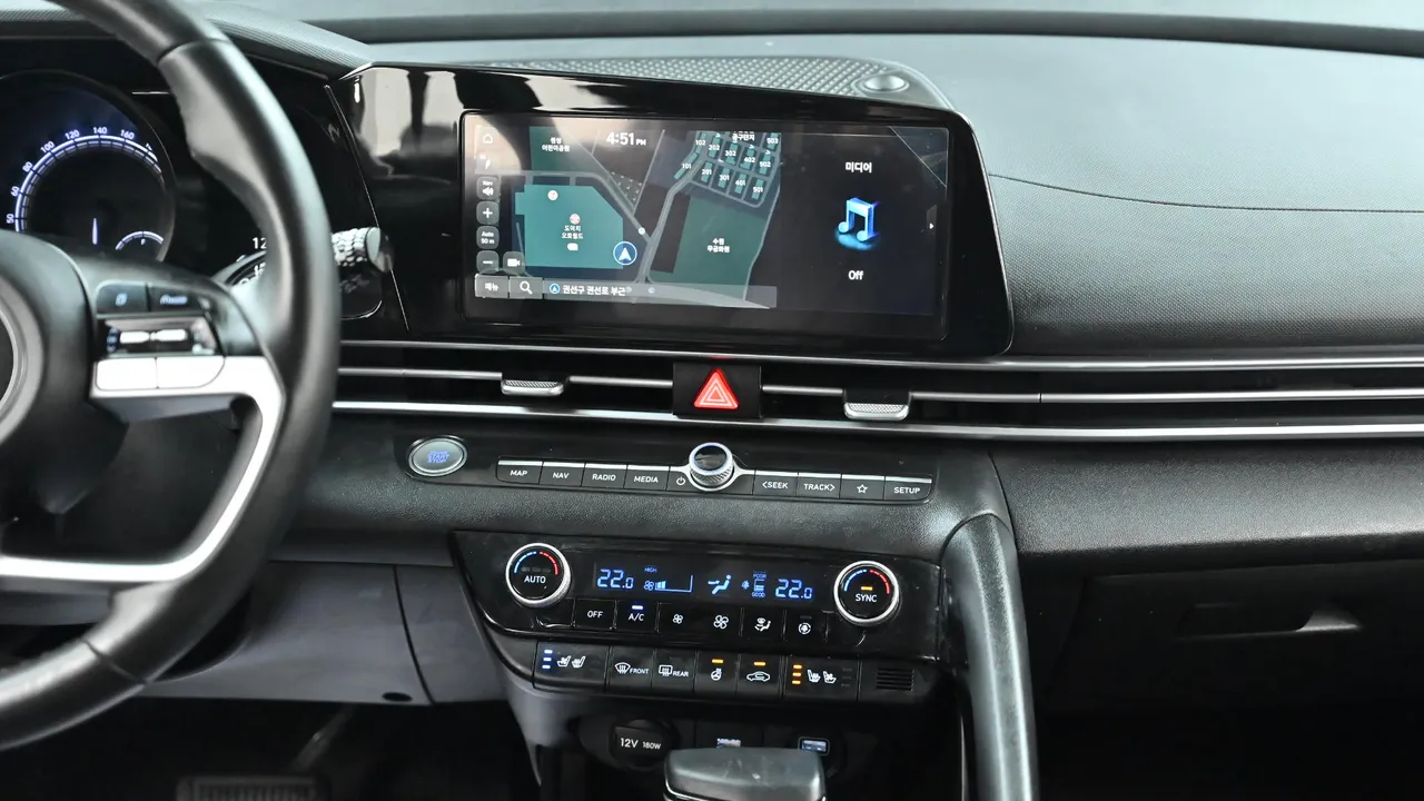 Hyundai Avante — miniaturë 14