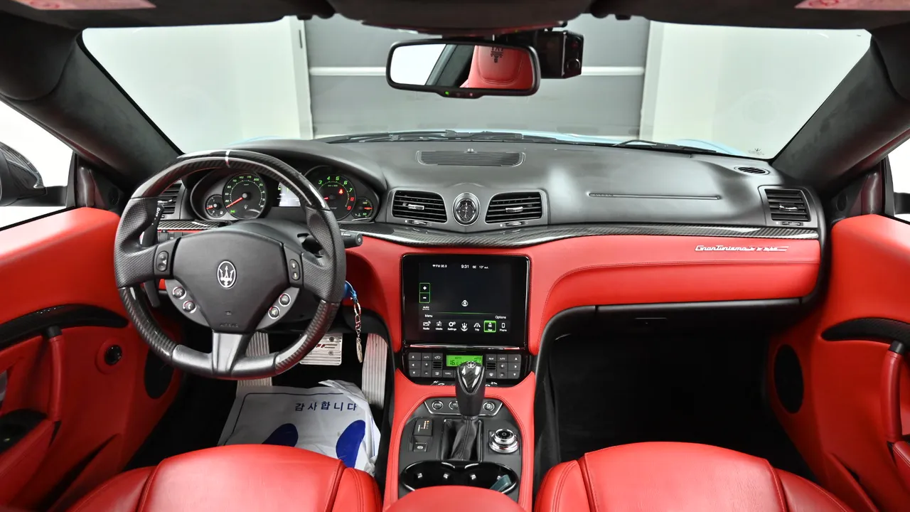 Maserati GranTurismo 4.7 MC