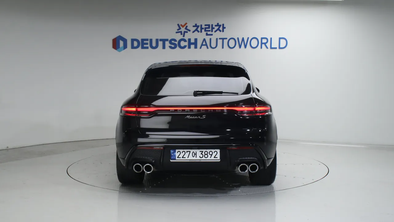 Porsche Macan — miniaturë 22
