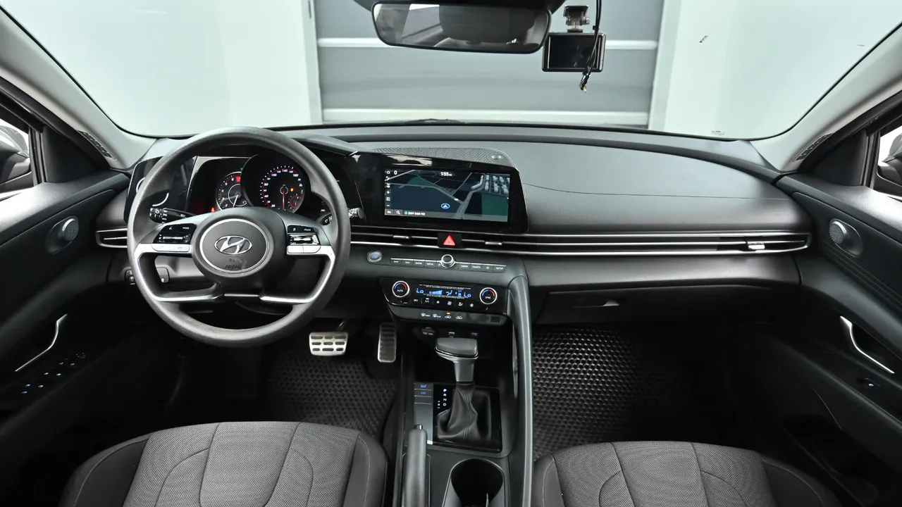 Hyundai Avante — miniaturë 7