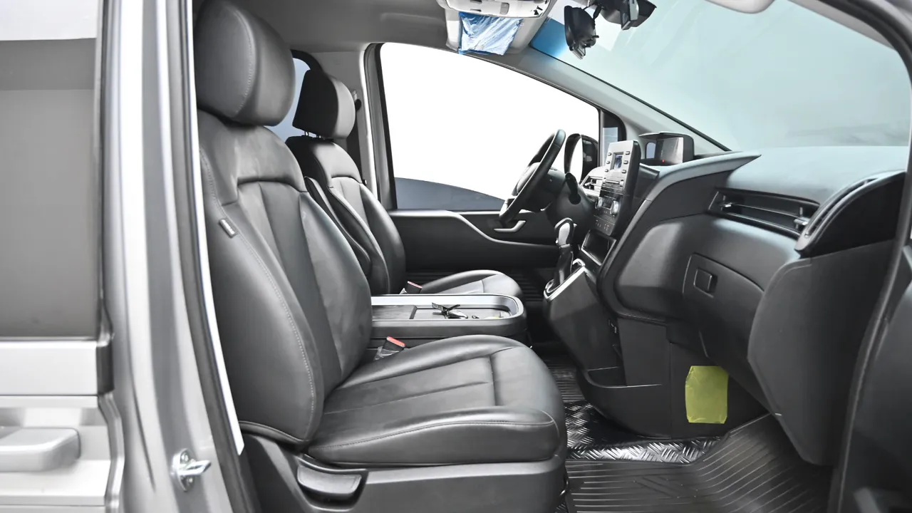 Hyundai Staria — miniaturë 26