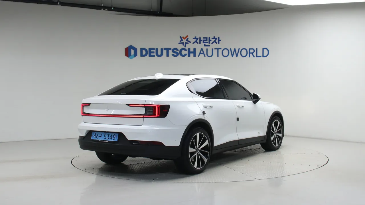 Polestar 2 — miniaturë 2