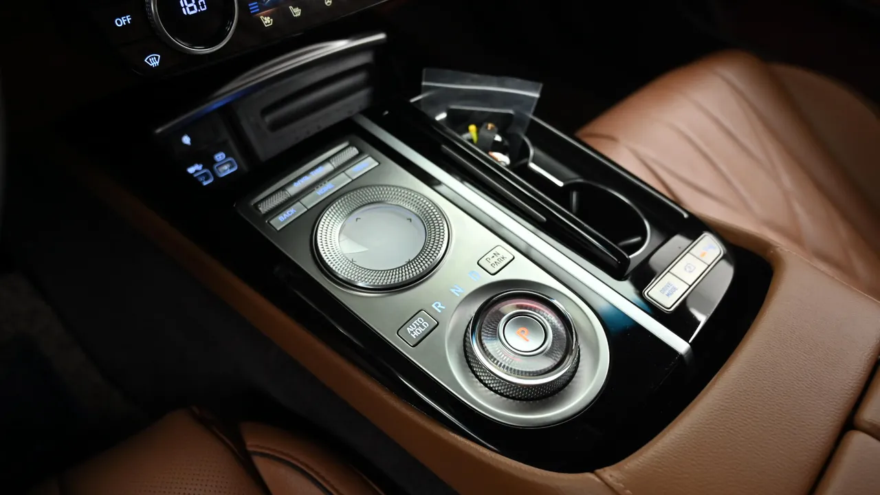 Genesis G80 — miniaturë 9