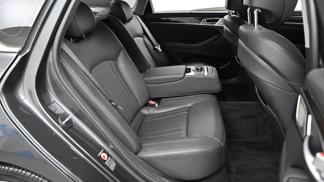 Genesis G80 — miniaturë 12