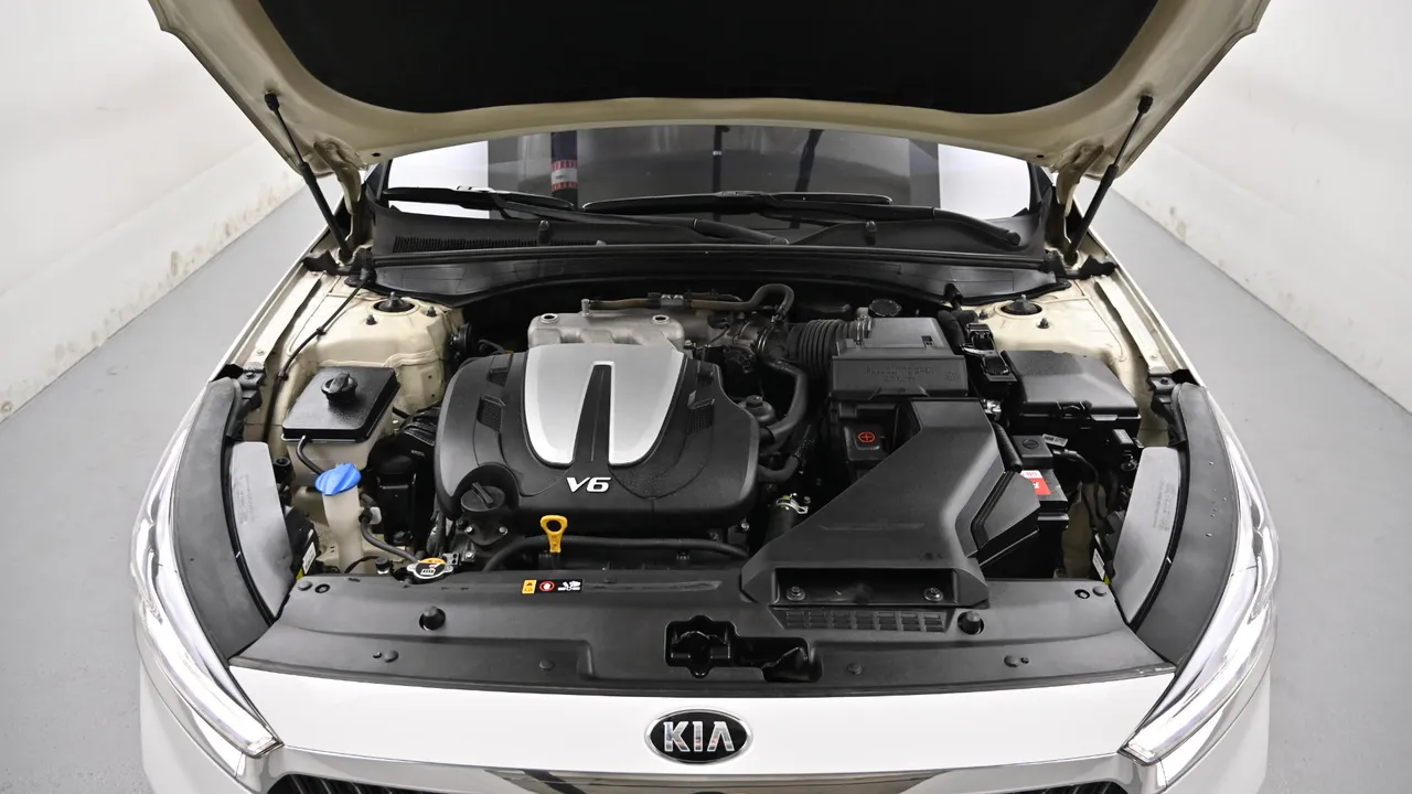 Kia K7 — miniaturë 6