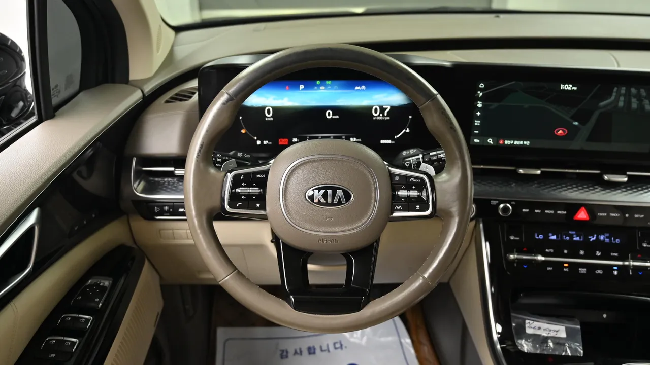 Kia Carnival — miniaturë 13