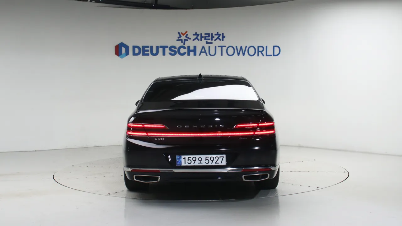 Genesis G90 — miniaturë 4