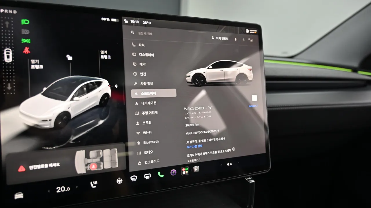 Tesla Model Y — miniaturë 8