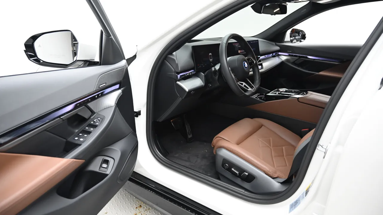 BMW 5er — miniaturë 11