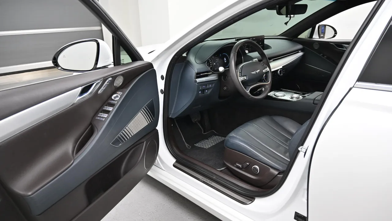 Genesis G80 — miniaturë 11