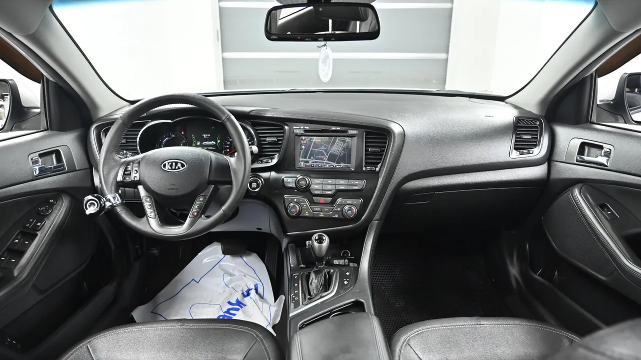 Kia K5 — miniaturë 7