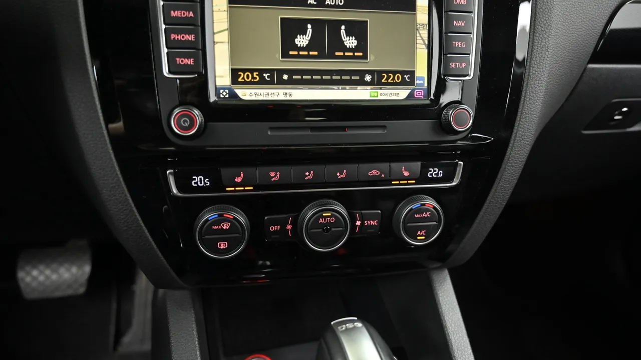 Volkswagen Jetta — miniaturë 17