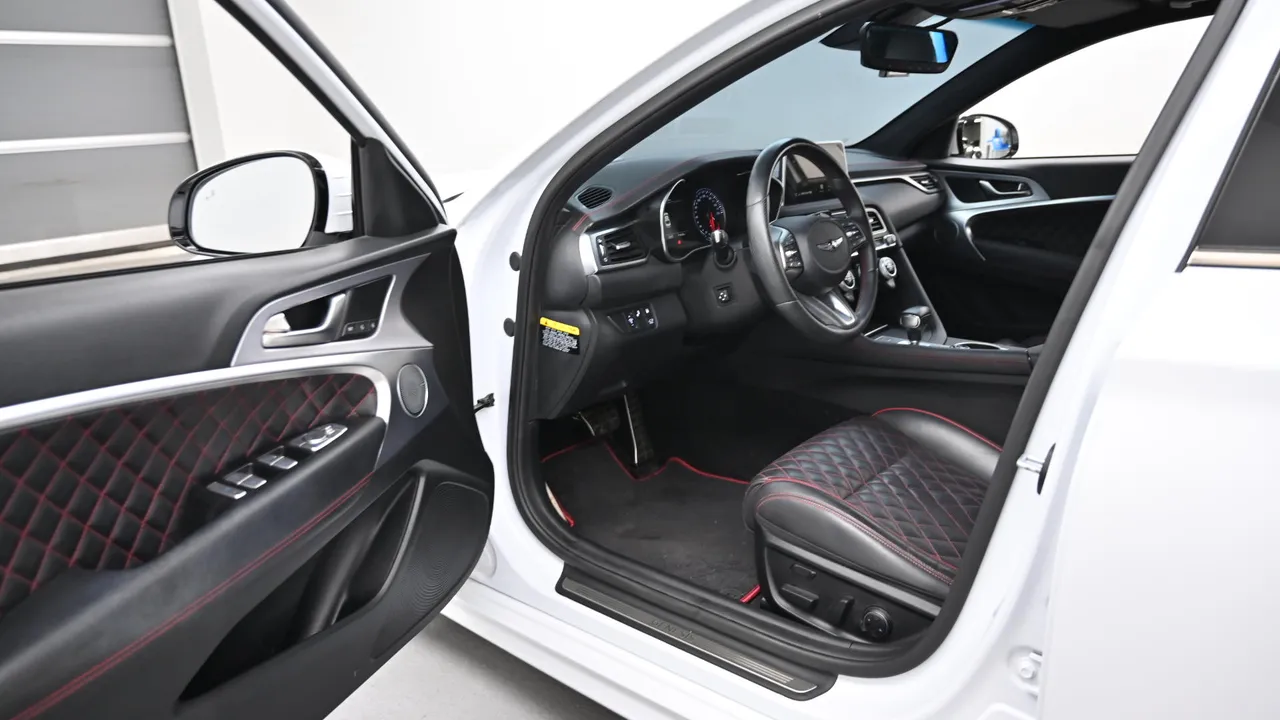 Genesis G70 — miniaturë 11