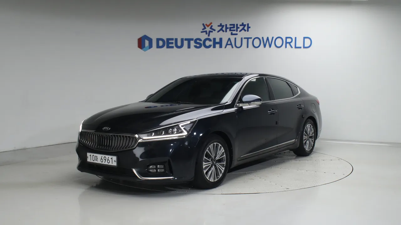 Kia K7 노블레스 스페셜 — foto 1