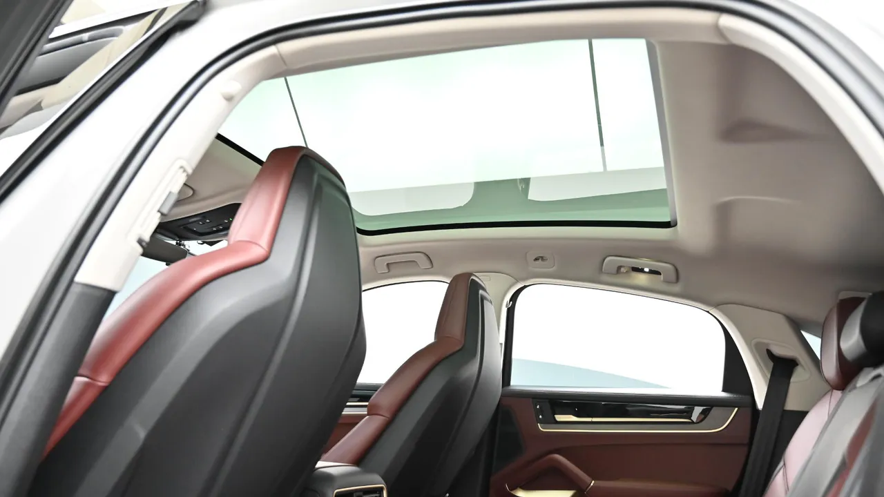 Porsche Cayenne — miniaturë 28