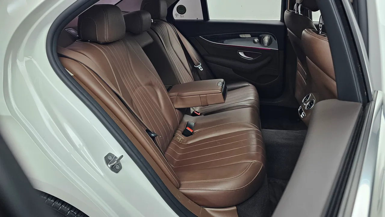 Mercedes-Benz E-klasse — miniaturë 12