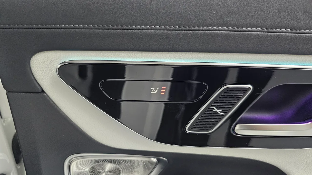 Mercedes-Benz GLC — miniaturë 16