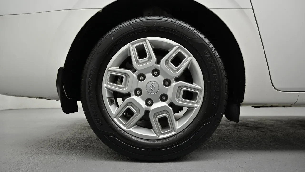 Hyundai Staria — miniaturë 5