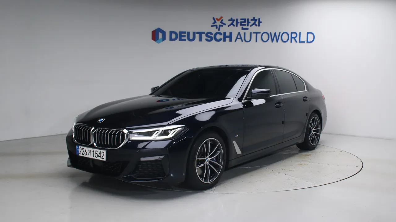 BMW 5er 523d M 스포츠 — foto 1