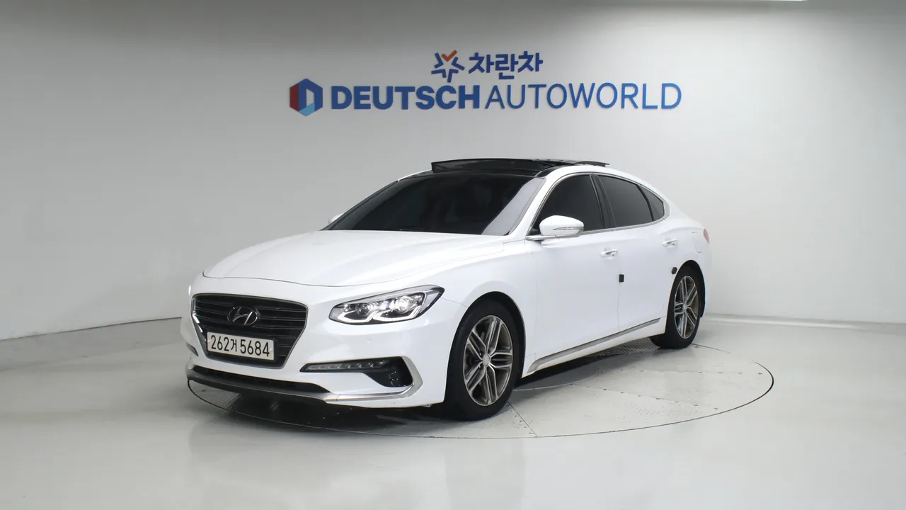 Hyundai Grandeur 3.0 LPi 익스클루시브 (렌터카) — foto 1