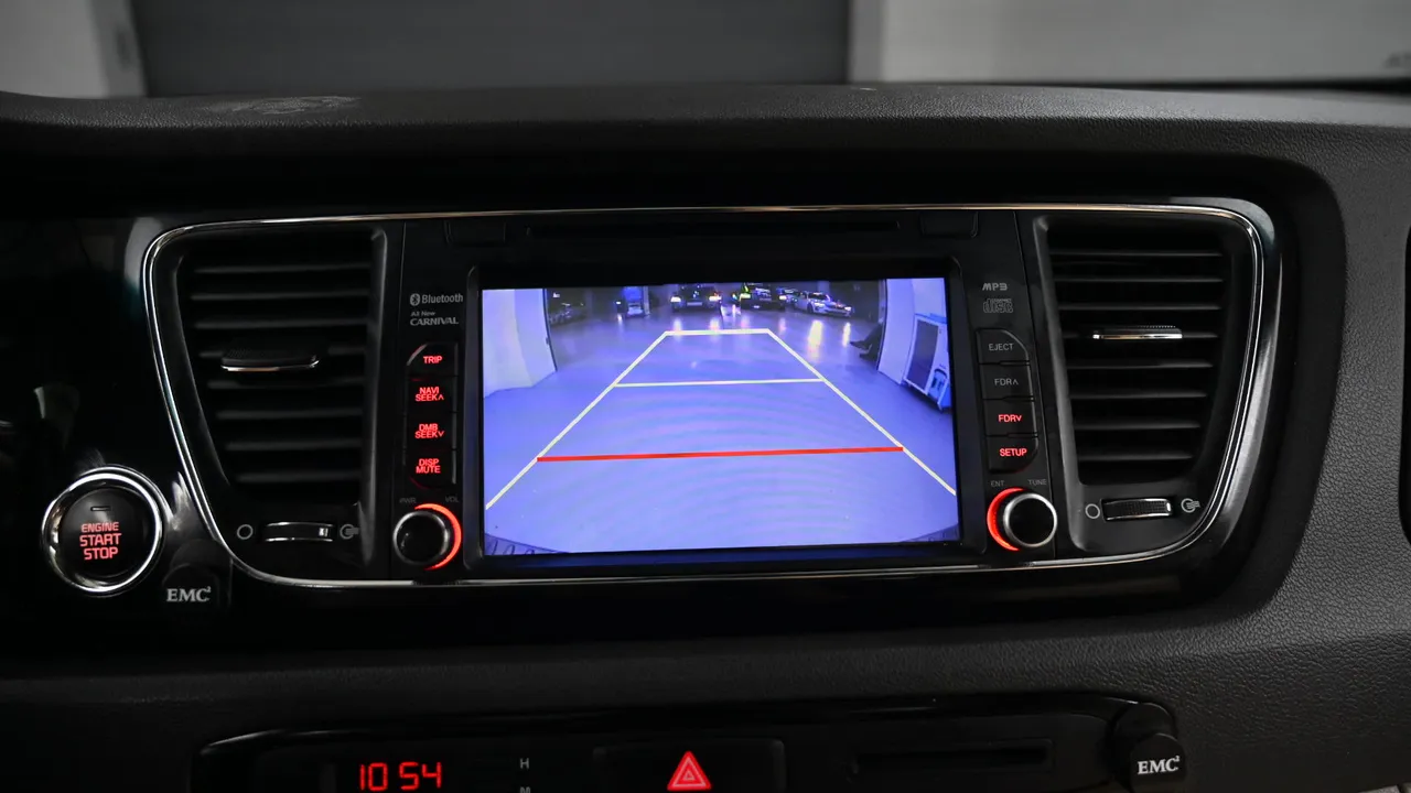 Kia Carnival — miniaturë 15