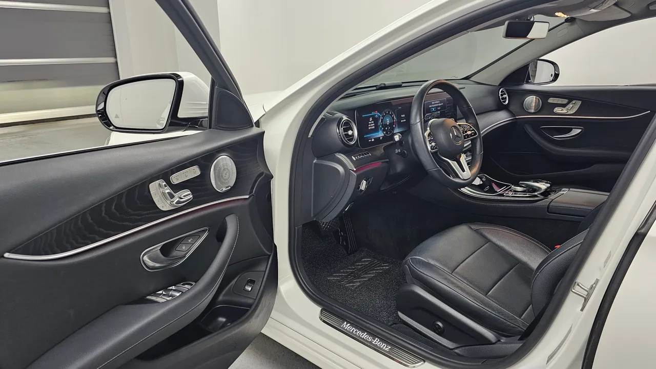 Mercedes-Benz E-klasse — miniaturë 11