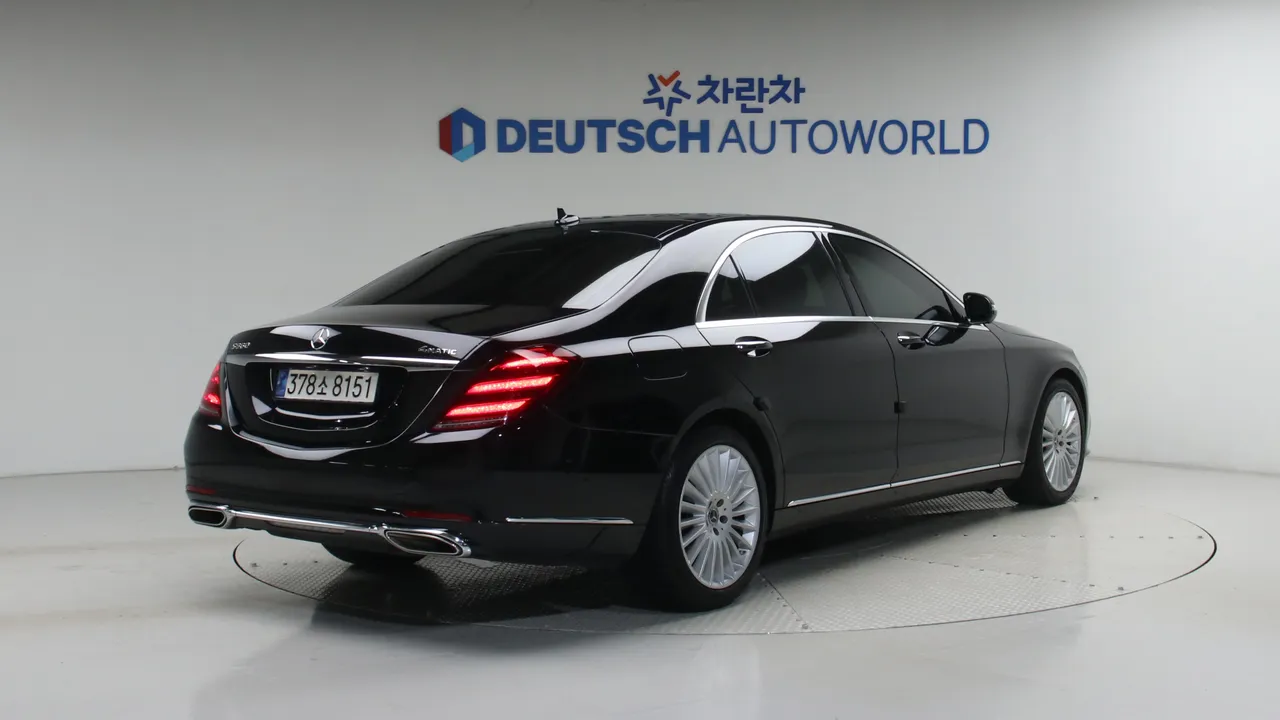 Mercedes-Benz S-klasse — miniaturë 2