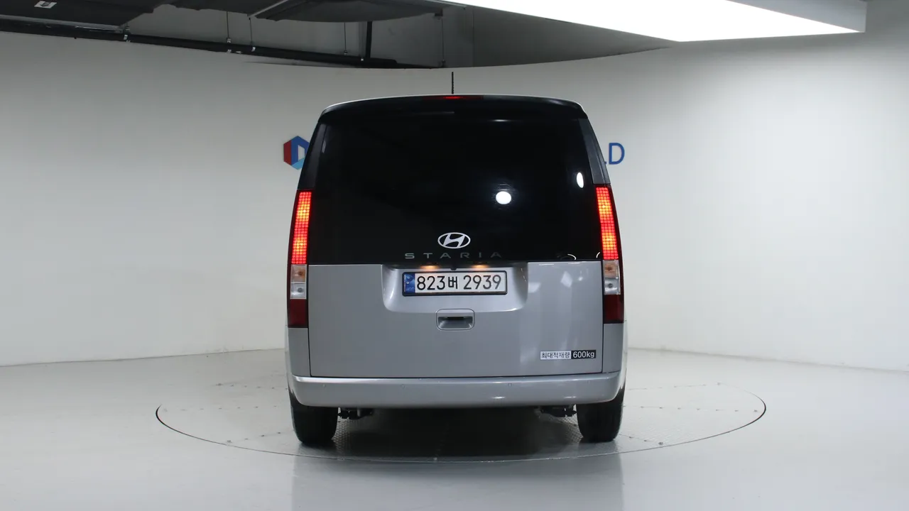 Hyundai Staria — miniaturë 22