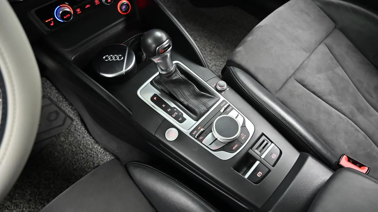 Audi A3 (8V) 35 TDI Dynamic Sportback