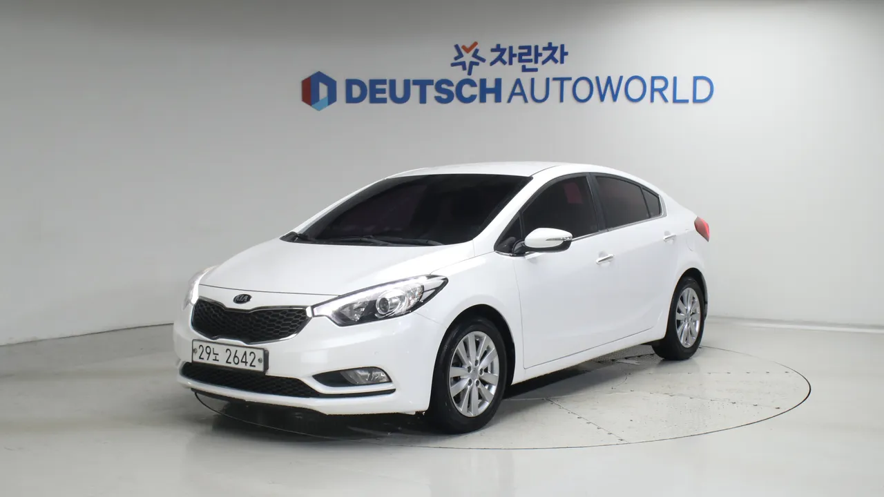 Kia K3 트렌디 — foto 1