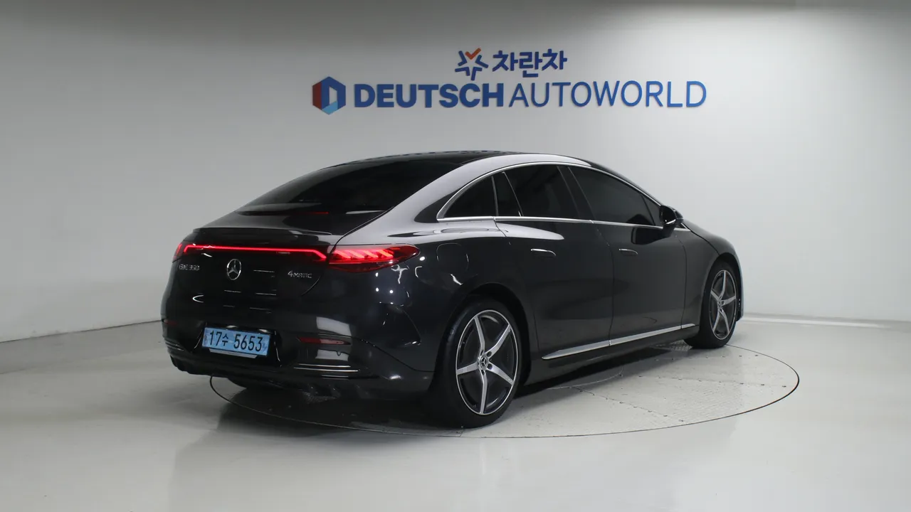 Mercedes-Benz EQE — miniaturë 2