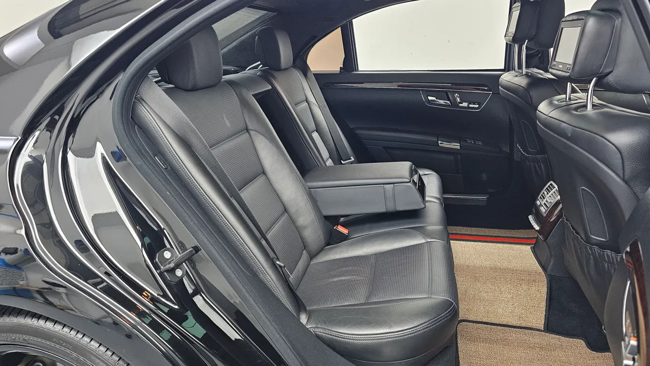 Mercedes-Benz S-klasse — miniaturë 12
