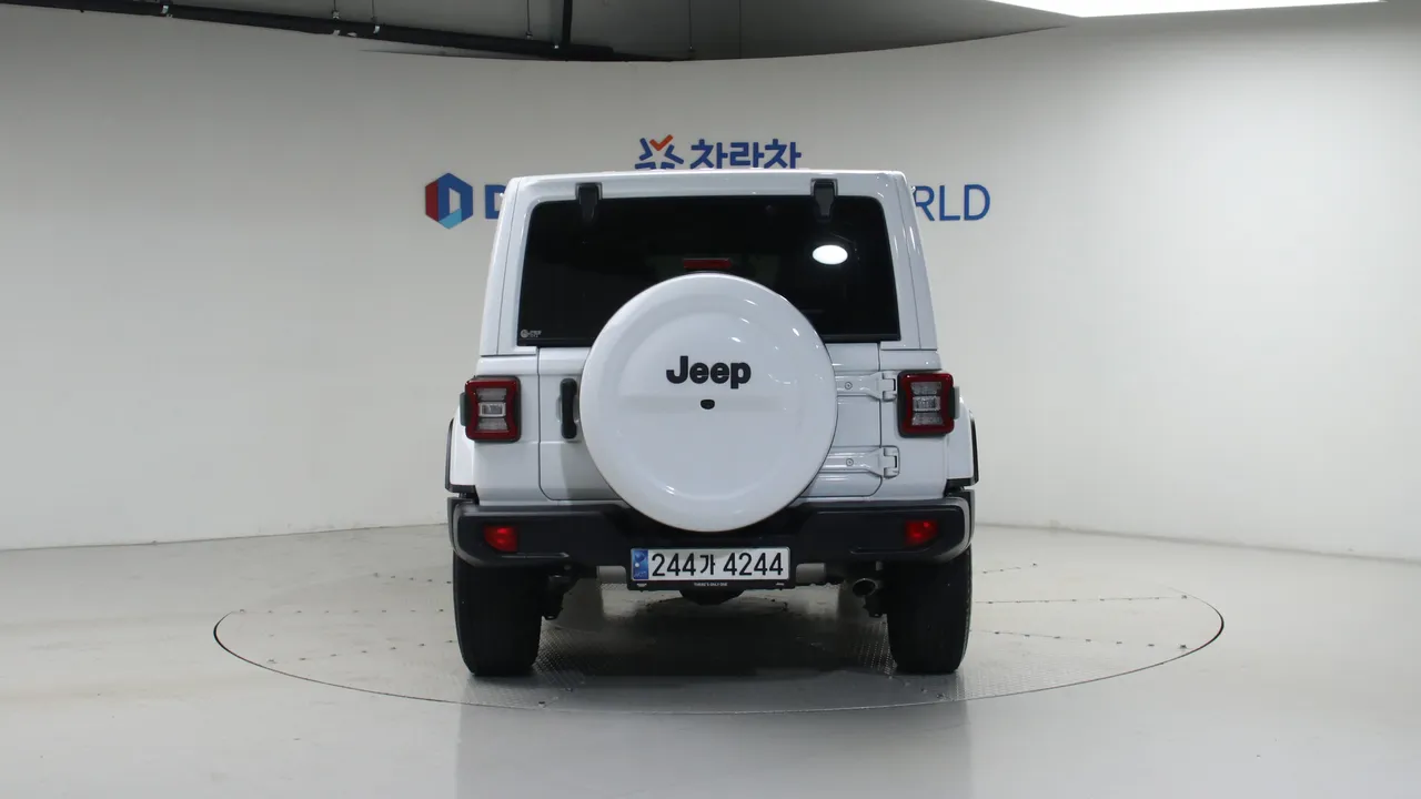 Jeep Wrangler — miniaturë 4