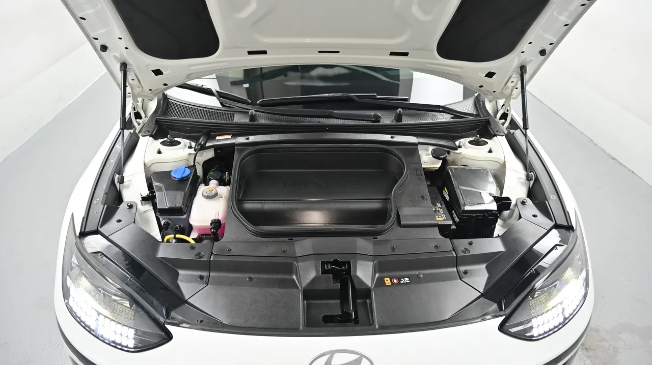 Hyundai IONIQ 6 — miniaturë 6