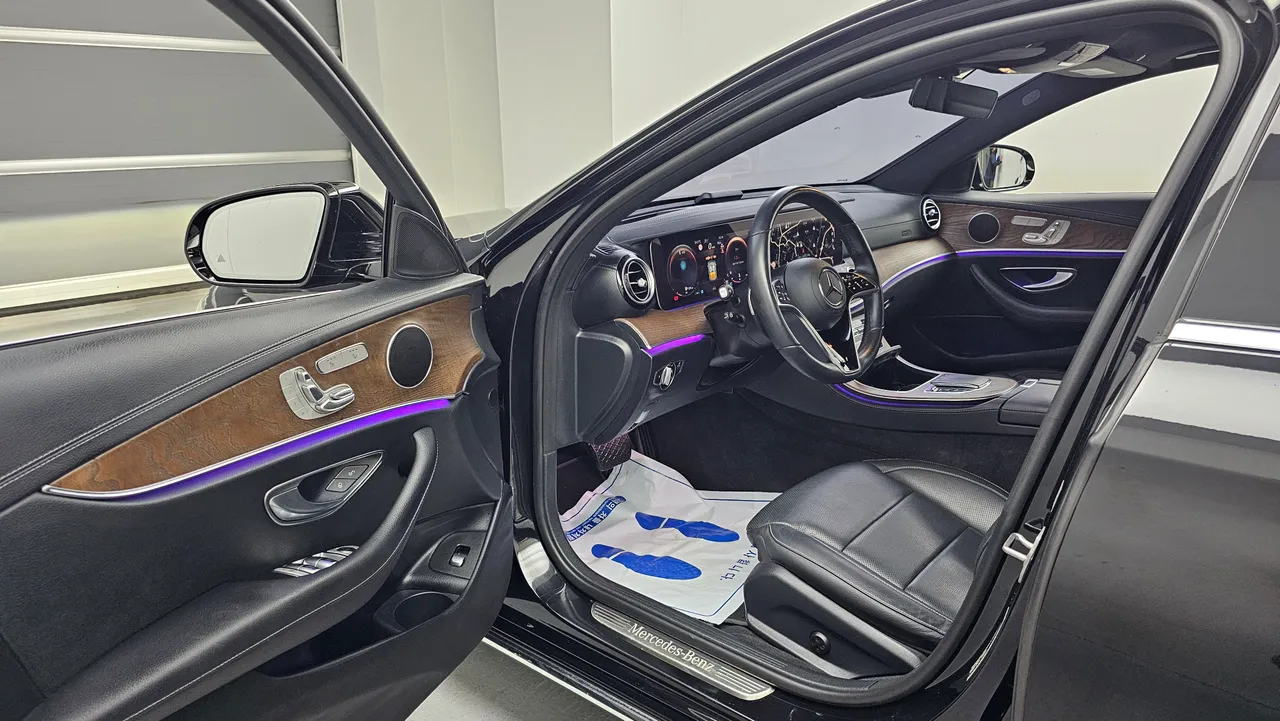 Mercedes-Benz E-klasse — miniaturë 11