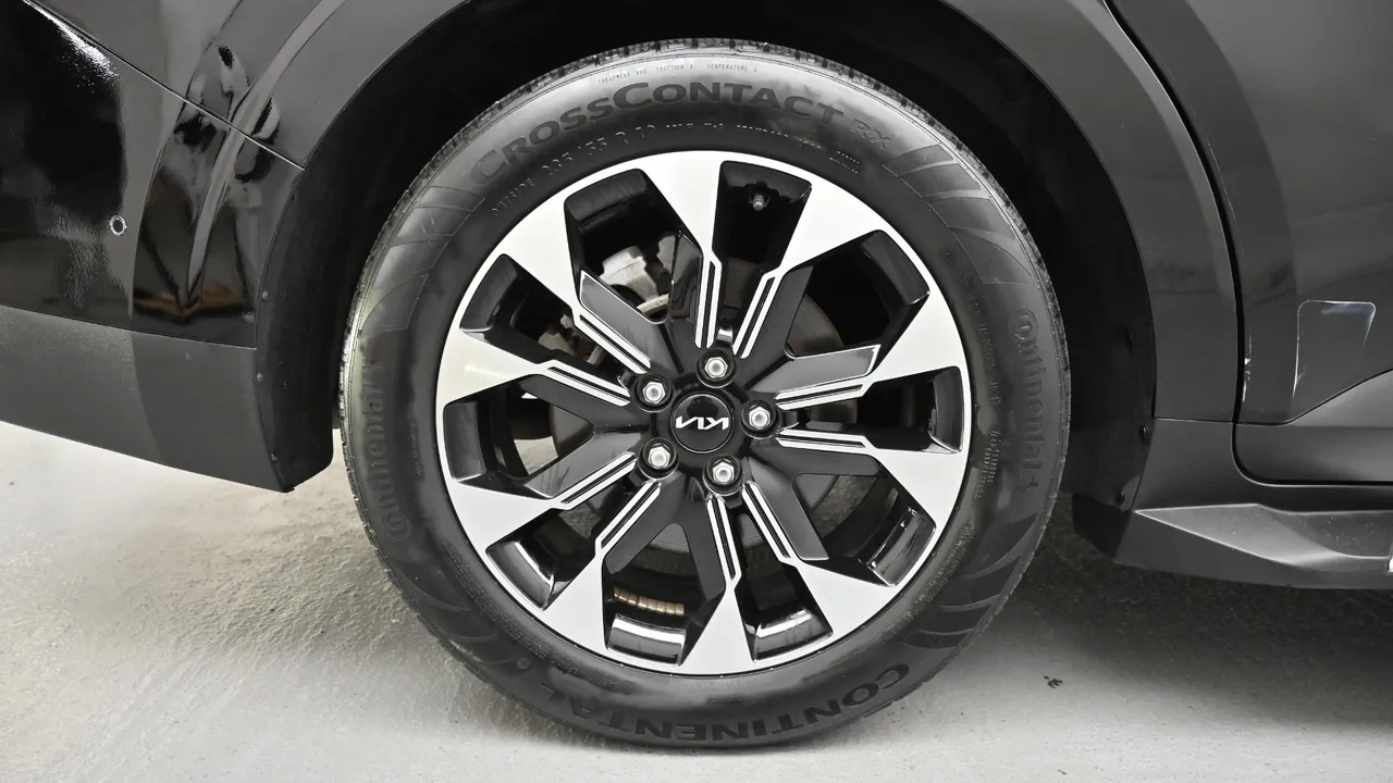 Kia Carnival — miniaturë 5