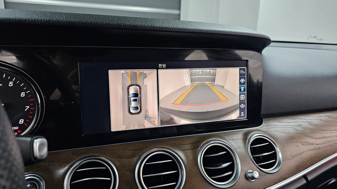 Mercedes-Benz E-klasse — miniaturë 15