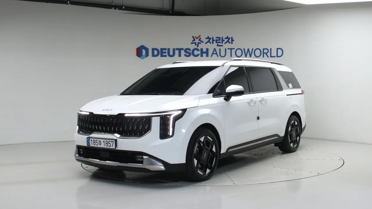 Kia Carnival 2.2 디젤 9인승 노블레스 — foto 1