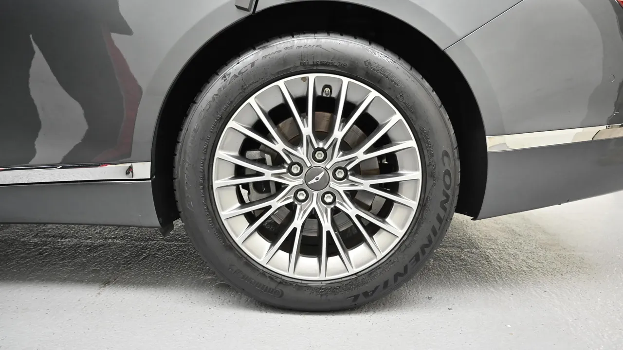 Genesis G80 — miniaturë 5