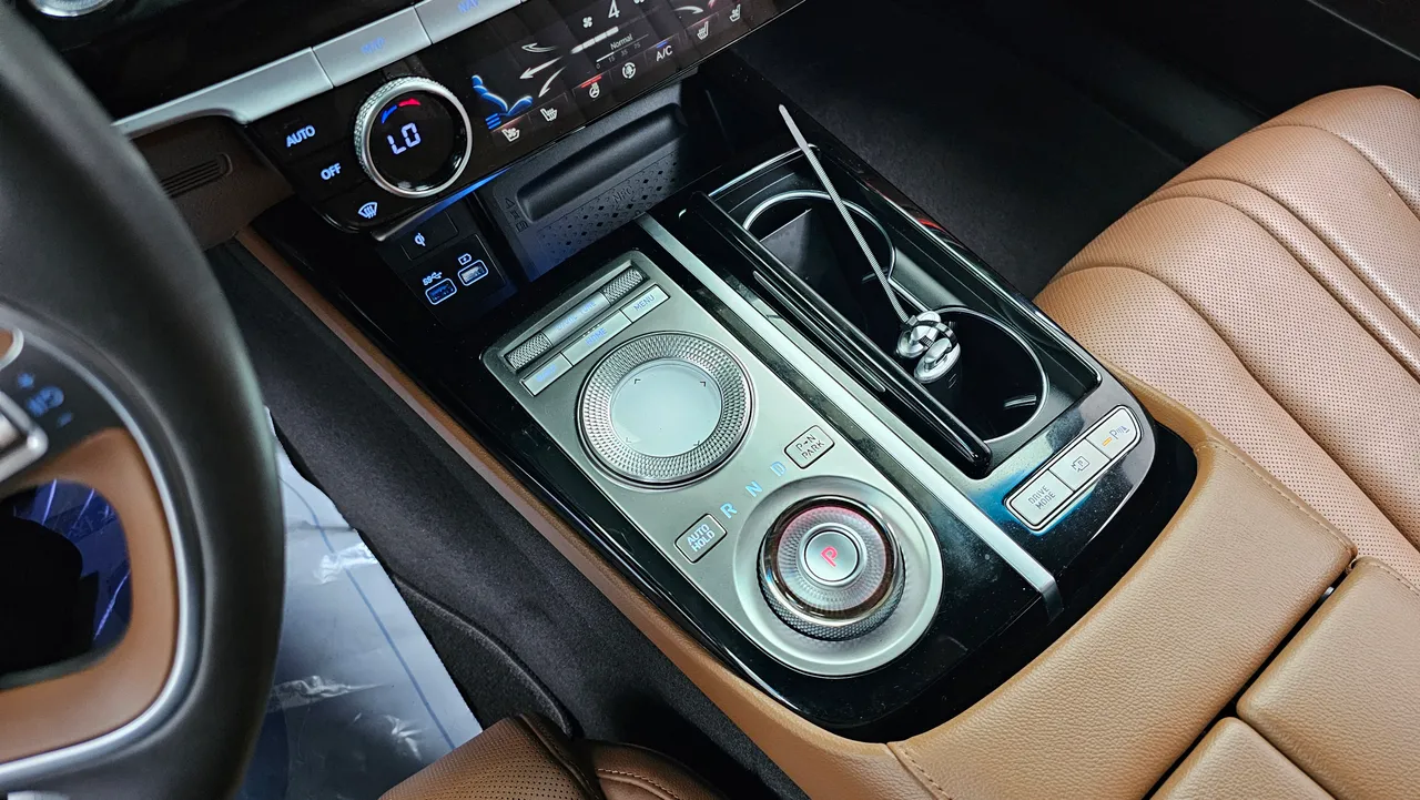 Genesis G80 — miniaturë 9