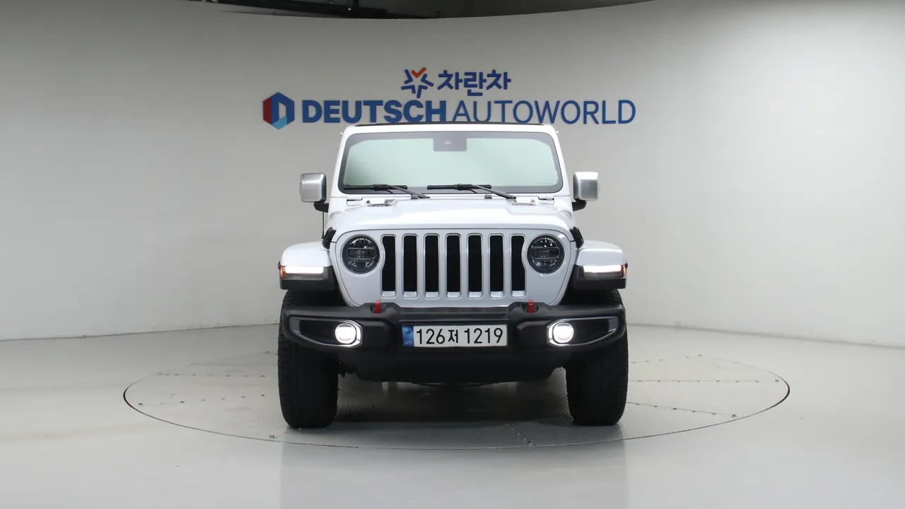 Jeep Wrangler — miniaturë 3