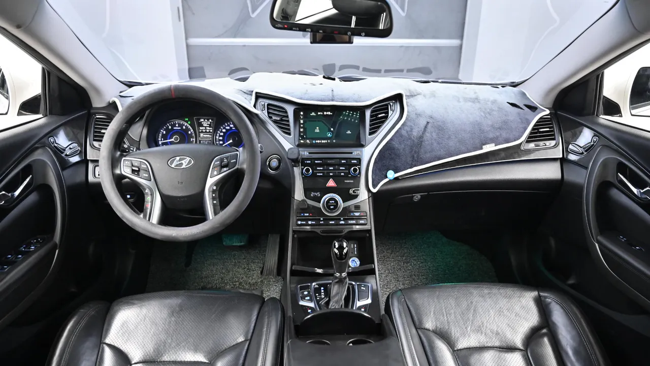 Hyundai Grandeur — miniaturë 7