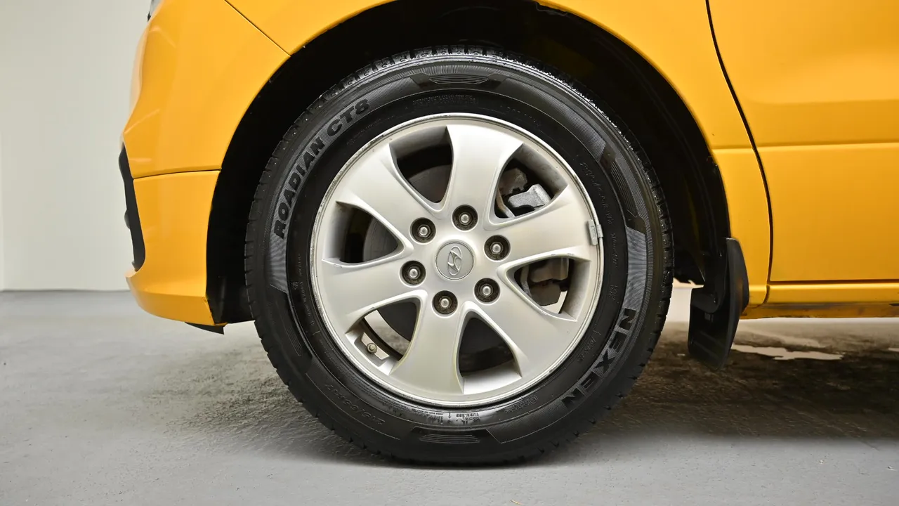 Hyundai Starex — miniaturë 5