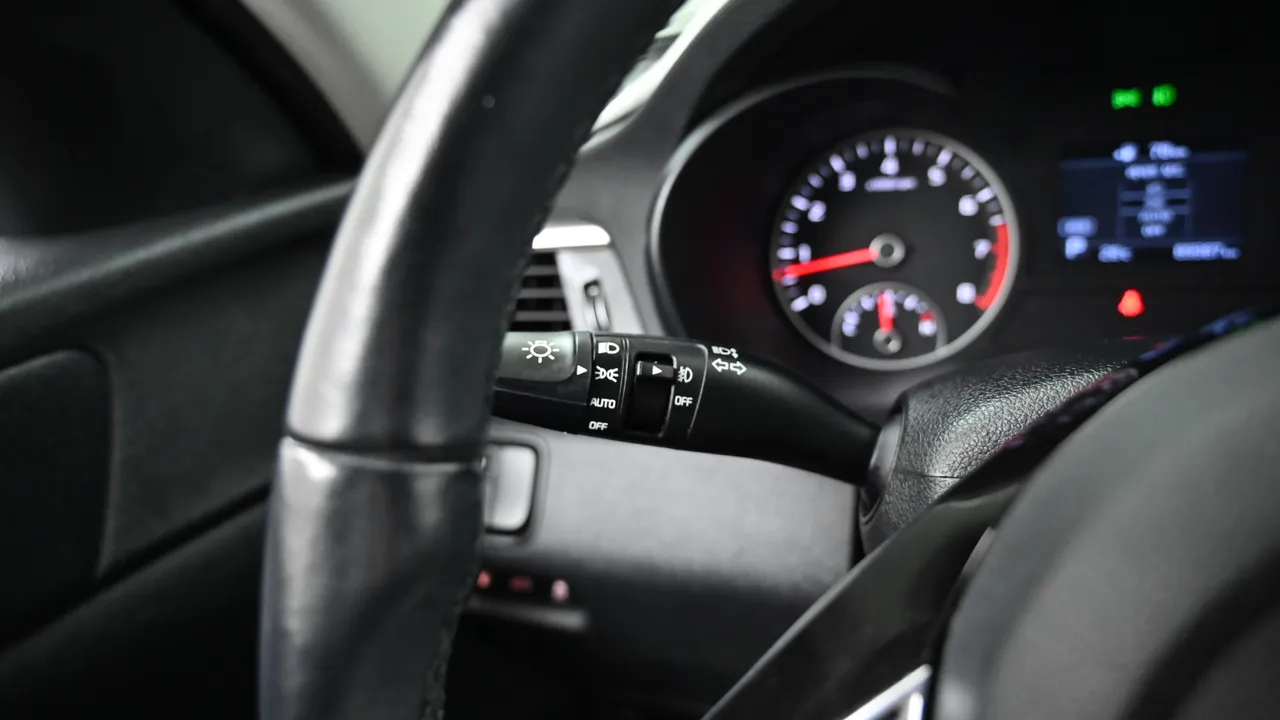 Kia K5 — miniaturë 16